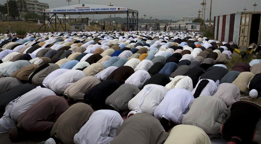 Kafir: Islam’s Hateful Views on 'Infidels,' or  All Non-Muslims