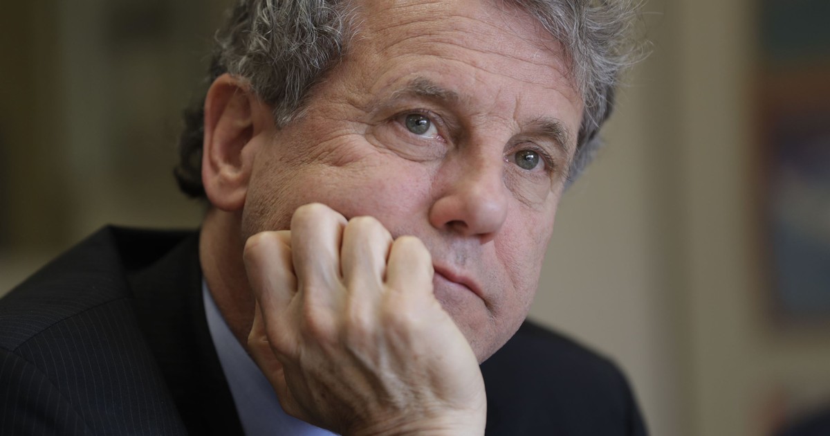 East Palestine: Sherrod Brown has himself a Norfolk Southern problem - Vimarsana News