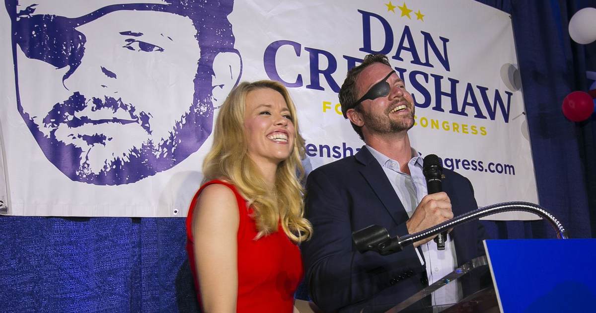 Rep. Dan Crenshaw Takes On Dog-Grabbing Agent at United Airlines - Vimarsana News