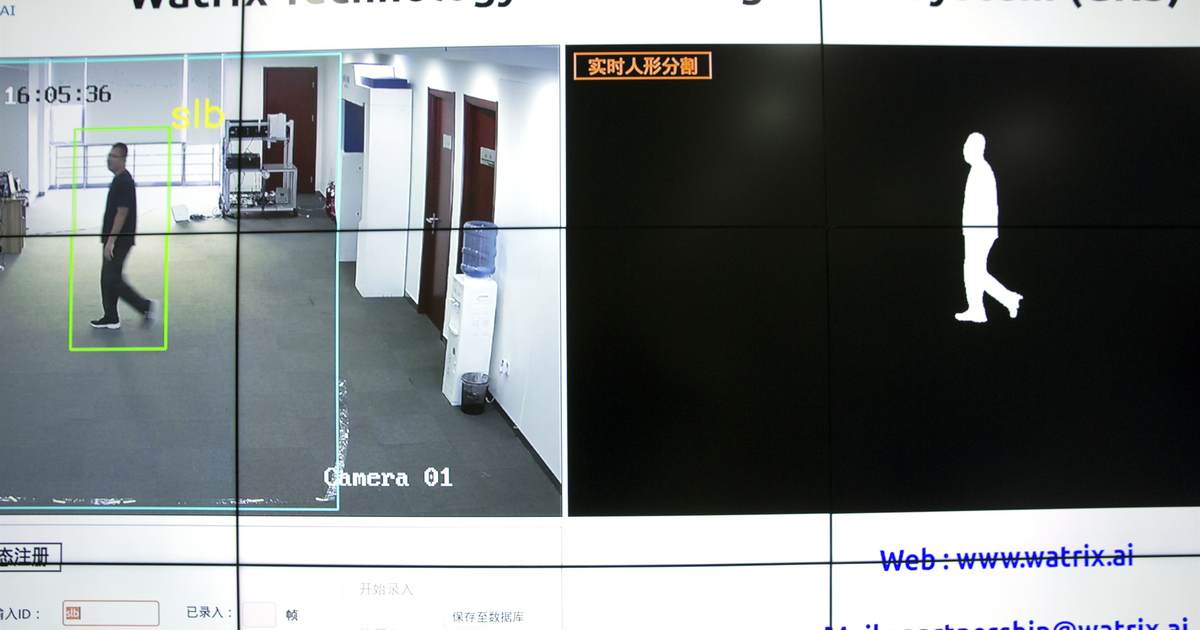 Techno-Hell: AI Firm Scrapes 30 Billion Social Media Photos, Hands Them to Law Enforcement - Vimarsana News