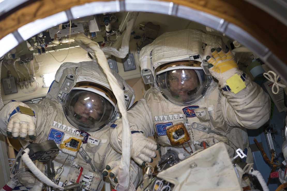 Ce que les cosmonautes russes ont fait en arrivant à la station spatiale fait parler tout le monde