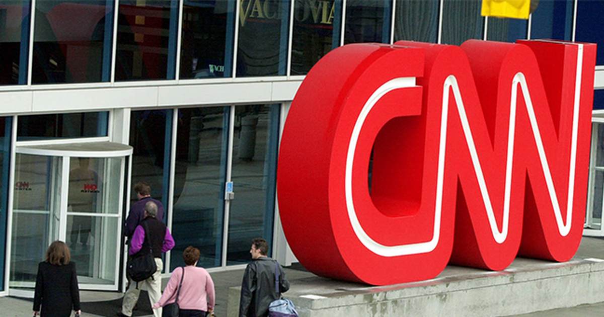 CNN Gets Duped by Raunchy Troll Tweets That They Showed Live on Air - Vimarsana News
