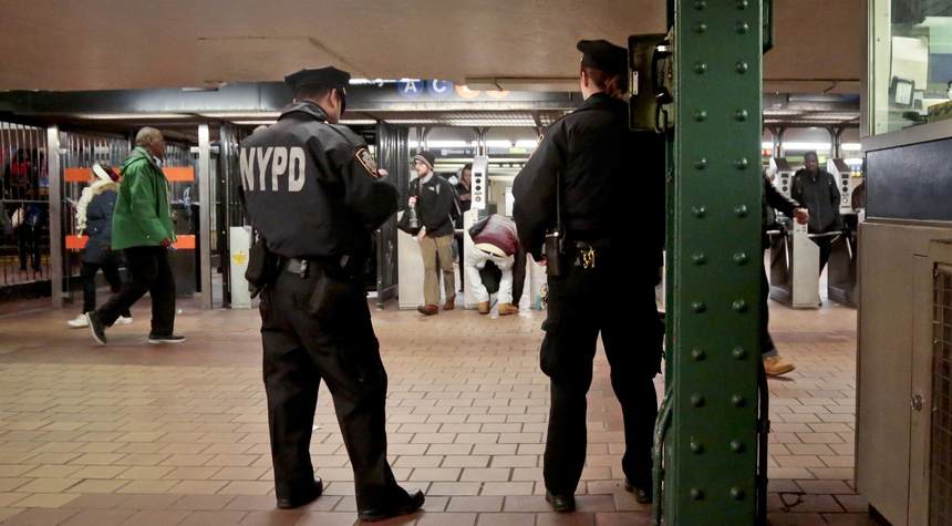 Manhattan workers warned not to use public transit. Is this the new normal?