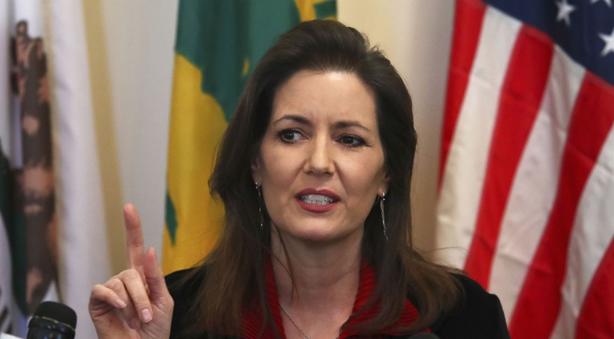Oakland Mayor moves to reverse "defund the police" initiative... finally