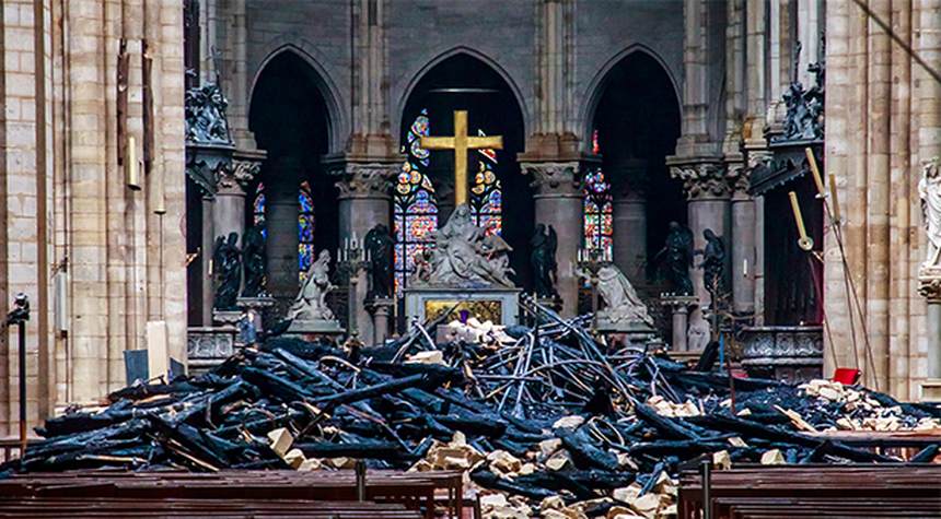 Continuing Along Our Path: 90-Year-Old Statue of Jesus Is Destroyed Because It Was Too White