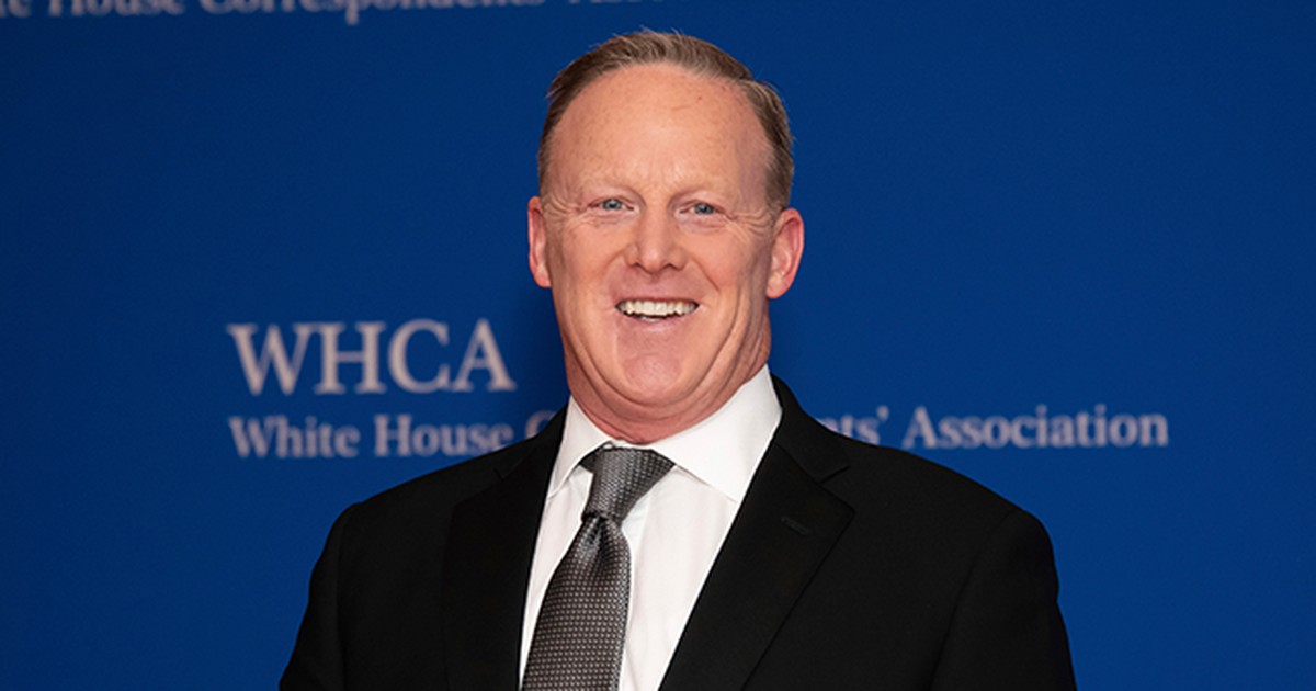 'Radical Nation': An Exclusive Excerpt From Sean Spicer's Explosive New Book - Vimarsana News