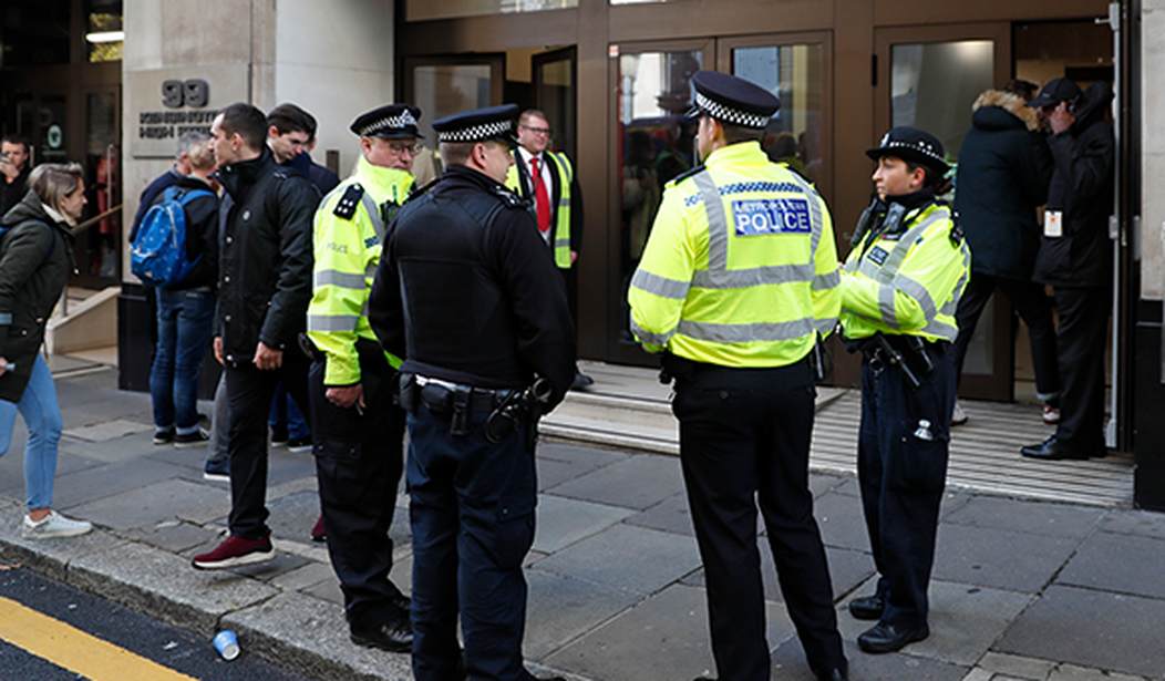 London Police Are No Better Liked Than Their American Counterparts