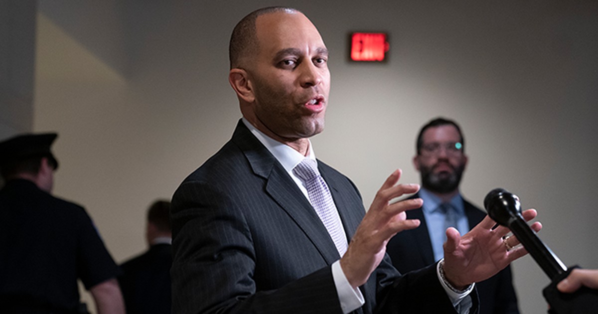 Things Get Tense After Woke House Dem Demands Proof - and Gets It - That Leftists Hate Clarence Thomas - Vimarsana News