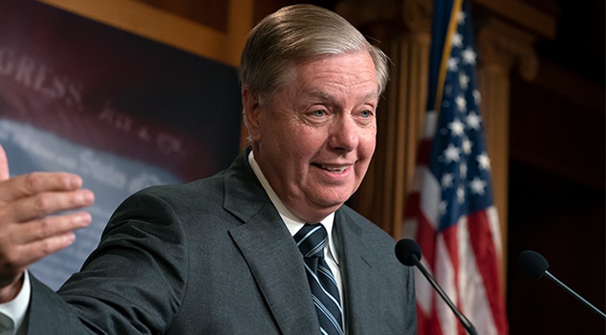 Lindsey Graham 2.0 Reverts to Lindsey Graham 1.0 — and Trump Supporters Are Not Happy