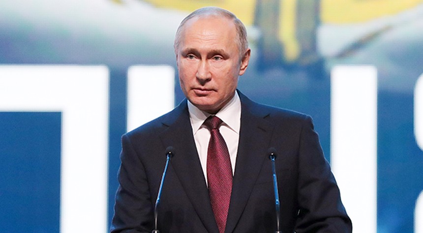 CIA: Putin believes he "can't afford to lose" in Ukraine