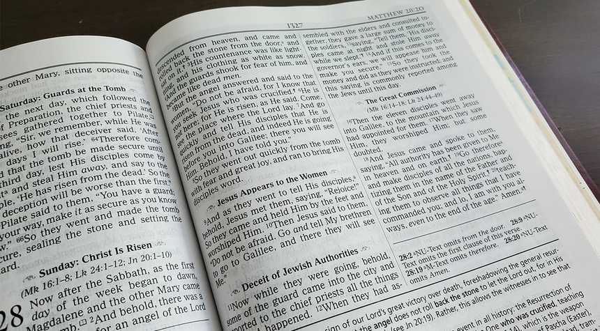 A Quick, Compelling Bible Study Vol. 25 – ‘God’s Majesty’ Edition