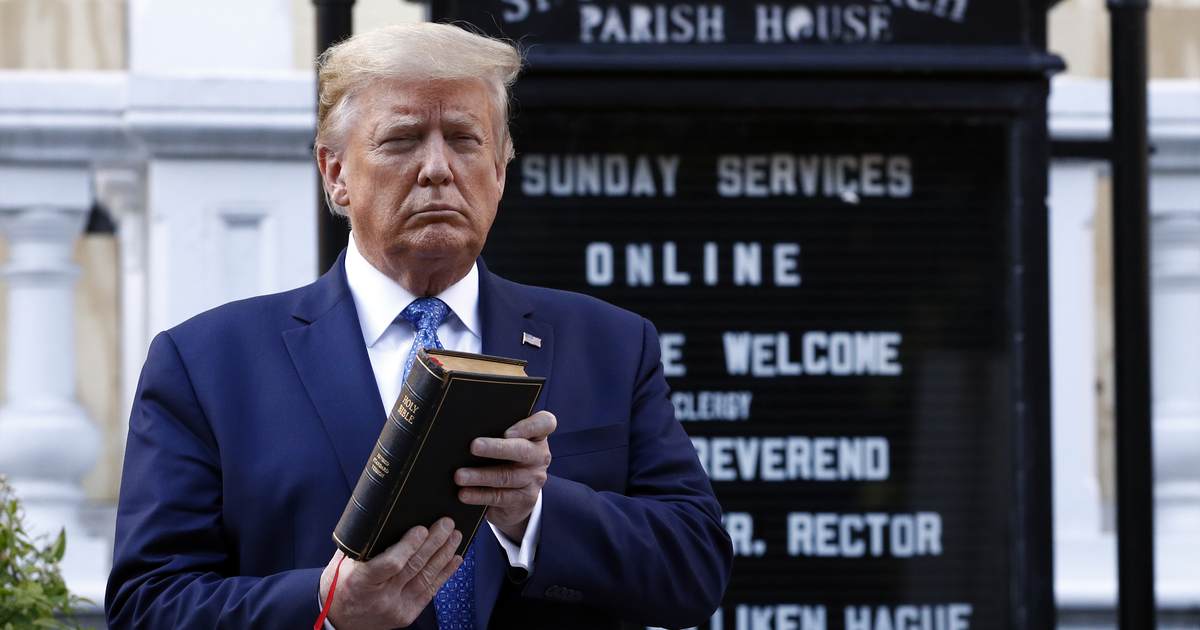 IG report: Clearing of Lafayette Park was motivated by fencing not a Trump photo op (Update) - Vimarsana News
