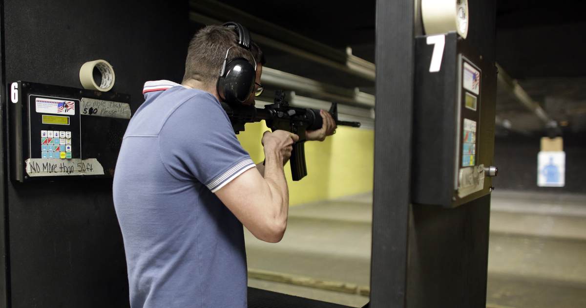 Seventh Circuit keeps IL "assault weapons" ban in place, but more challenges are pending - Vimarsana News