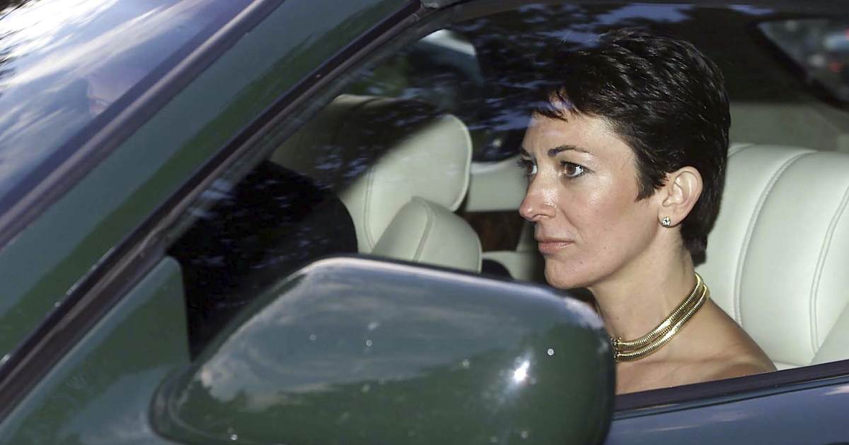 Uh oh. Ghislaine Maxwell "will no longer fight to keep names of John Does secret" - Vimarsana News