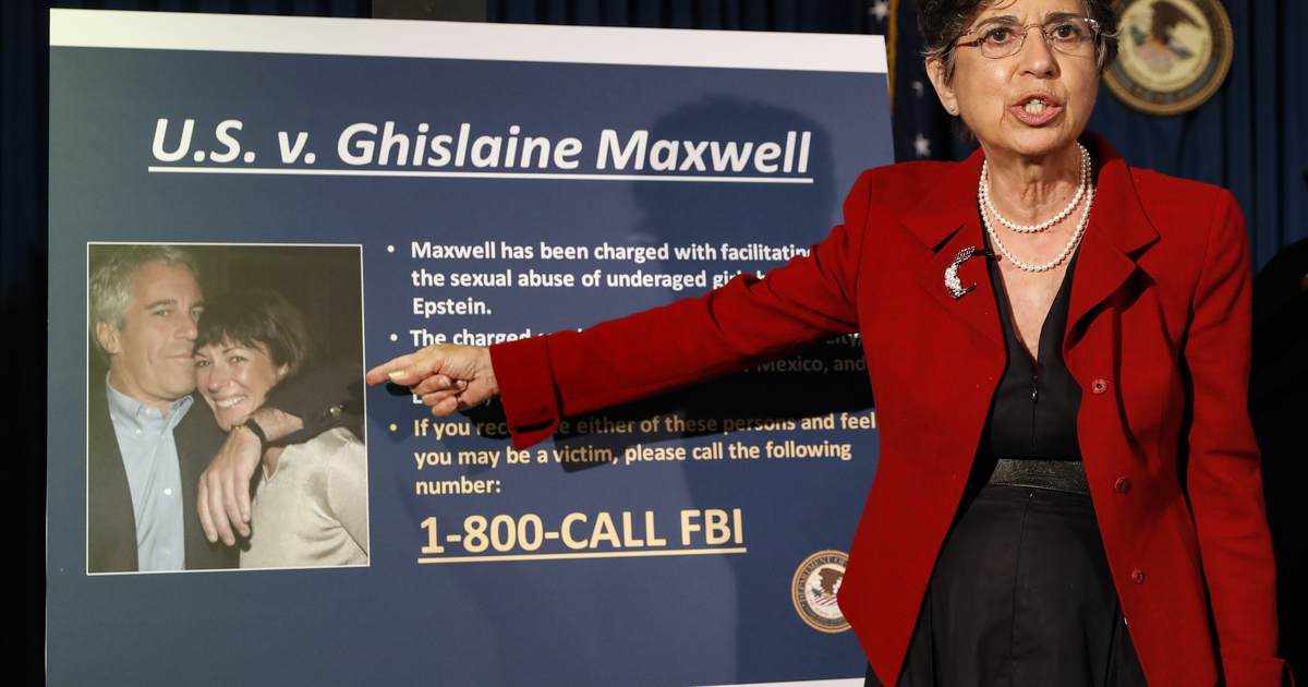 Ghislaine Maxwell's Lawyer May Request Sentencing Postponement Over Unnecessary Suicide Watch – RedState - Vimarsana News