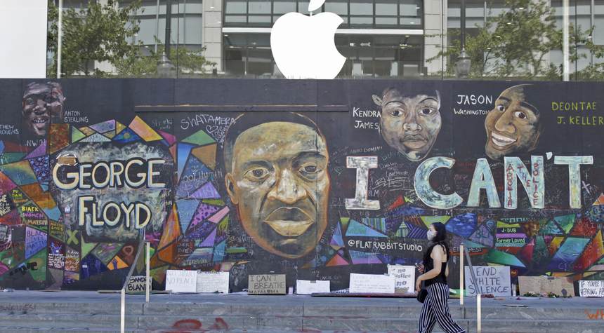 Apple Store Looted and Trashed by Portland Antifa and BLM Rioters Re-Opens Behind a 'Prison' Fence