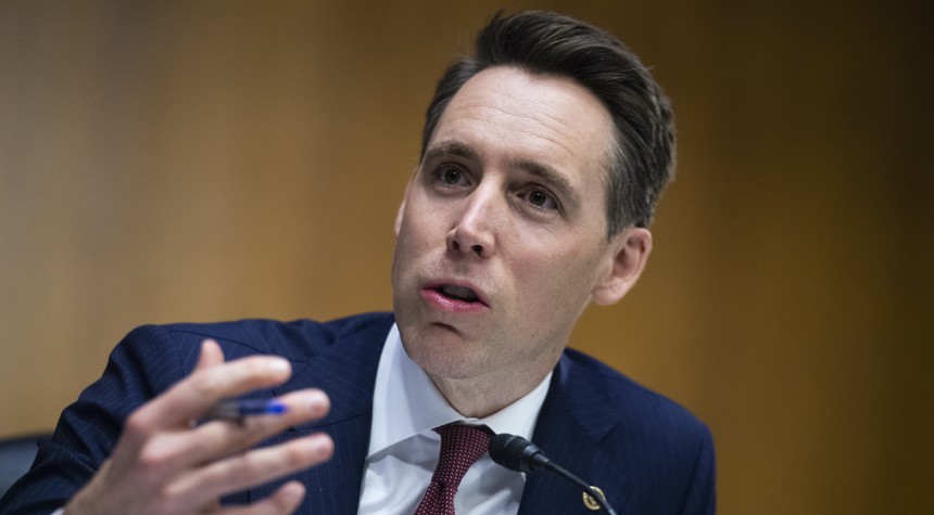 WaPo Falsely Calls 'Antifa' Harassment of Josh Hawley's Wife and Baby a 'Peaceful Vigil,' Hawley Lets Them Have It