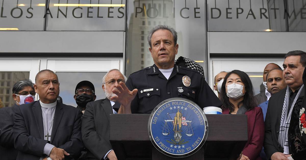 LAPD union head warns tourists to stay away from the city: "We can't guarantee your safety" - Vimarsana News