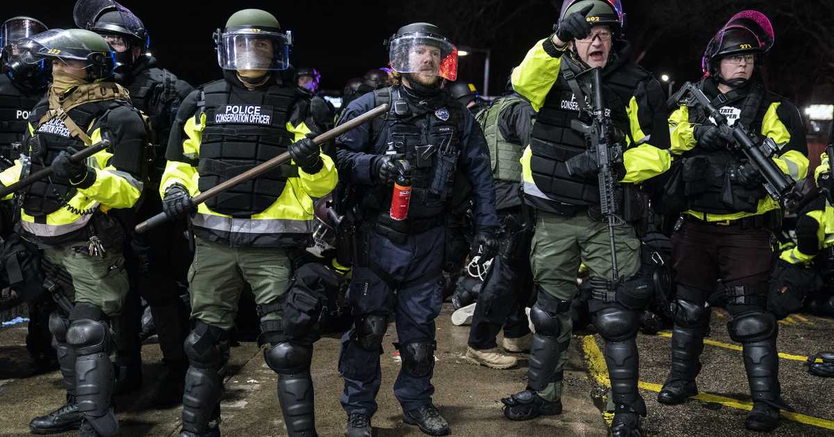 'Self Defense' Course Says Don't Call Cops — They May Shoot the Black Victim - Vimarsana News