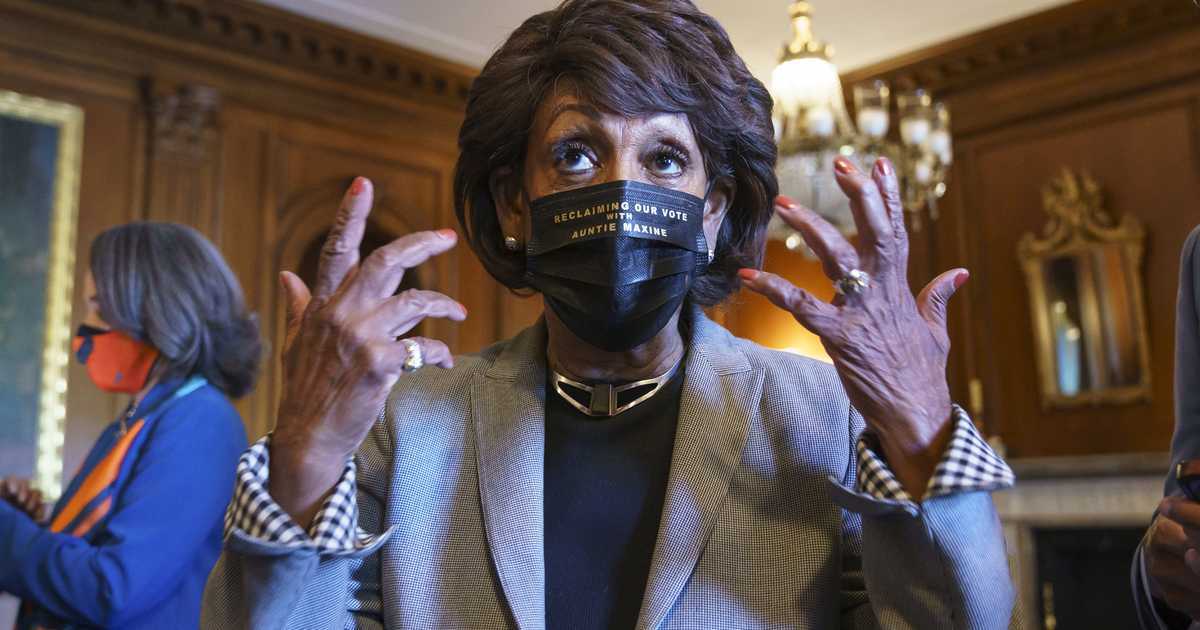 Hey, Mad Maxine Waters -- How Does It Feel to Be the Target? - Vimarsana News