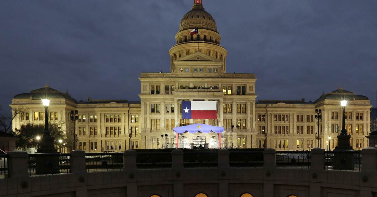 The Holy Water Burns! Texas Dems Don't Want Chaplains in Schools – RedState - Vimarsana News