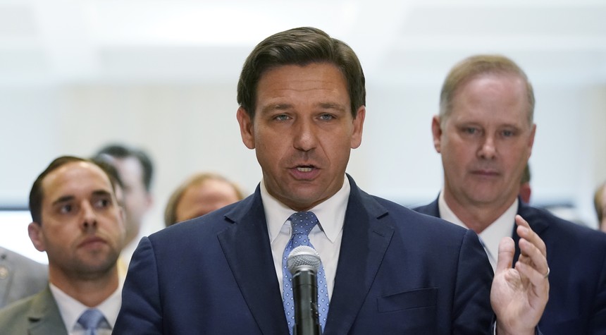 Ron DeSantis Cheered Like a Rockstar at Massive Concert With Pointed Shot at Fauci