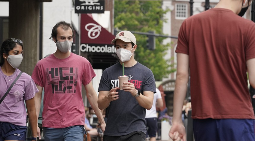 Oberlin College Mandates Masks at ALL Times After Just One Positive COVID Test on Campus
