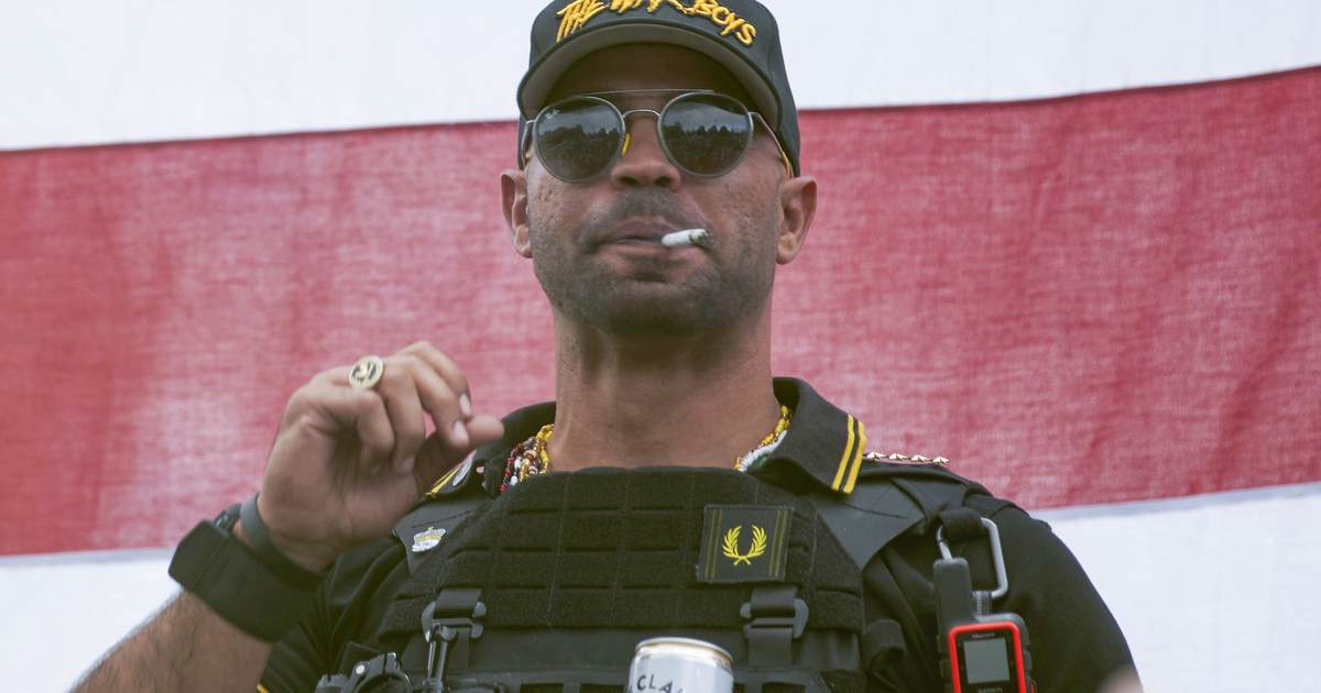 FBI Informants and Rock Band Member to Testify for Defense in Proud Boys Seditious Conspiracy Trial - Vimarsana News