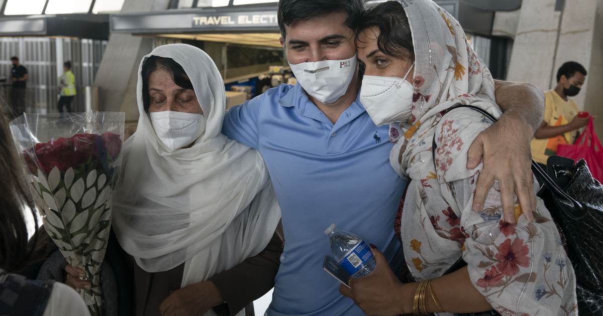 Local Media Still Covers Americans Abandoned in Afghanistan – PJ Media - Vimarsana News