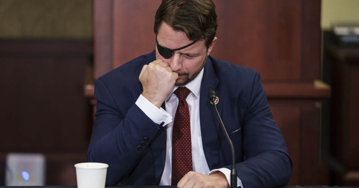 Maybe Representative Dan Crenshaw Needs a Hug From Pete Davidson - Vimarsana News