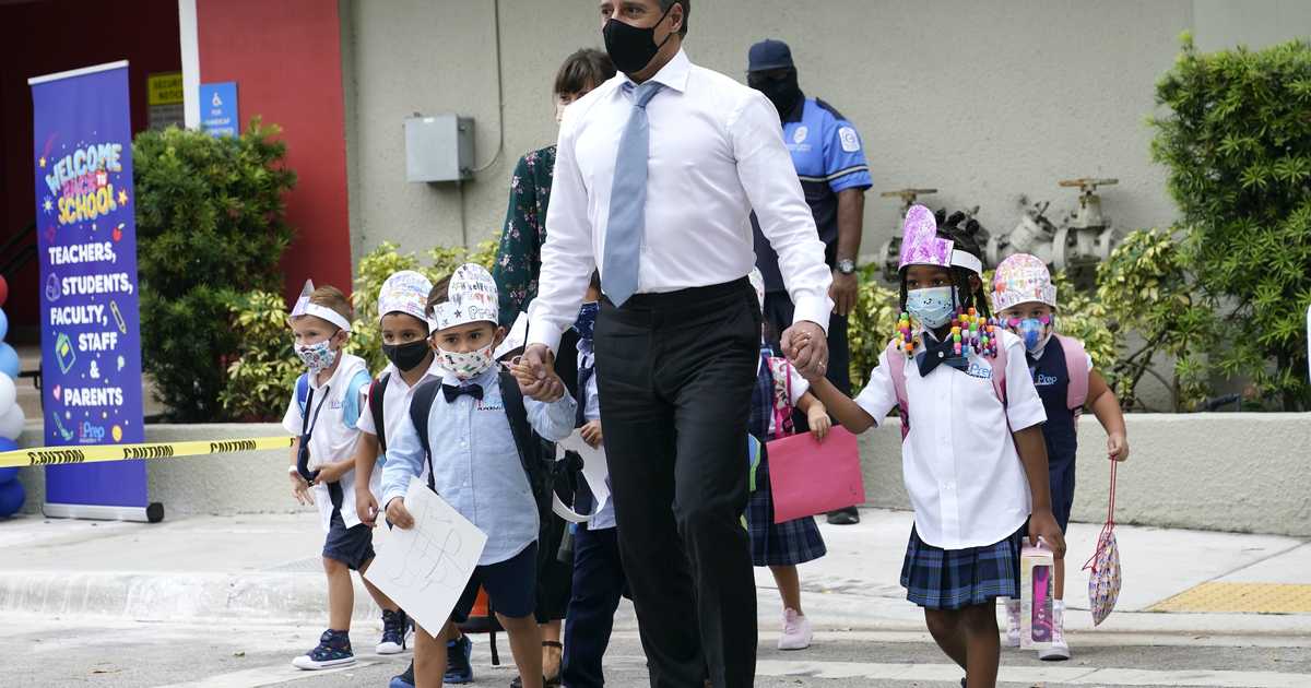 Omicron Panic Spreading as Some Schools Going to Remote Learning – PJ Media - Vimarsana News