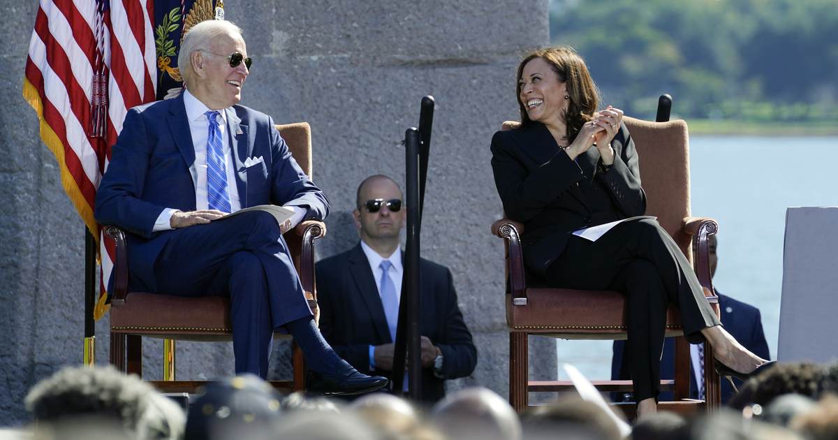 Biden Confuses Second Gentleman with 'First Lady's Husband' – PJ Media - Vimarsana News