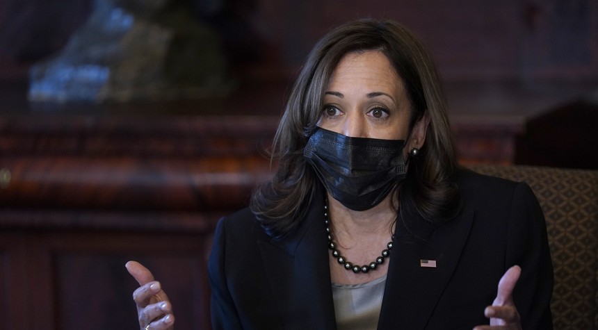 Did VP Harris Use a Fake French Accent While Touring a Lab?