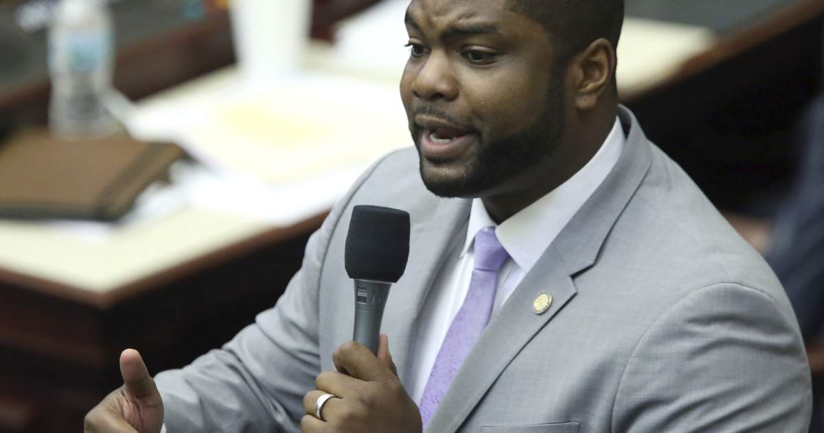 WATCH: Rep. Byron Donalds Torches a House Oversight Hearing With His Defense of Big Oil - Vimarsana News