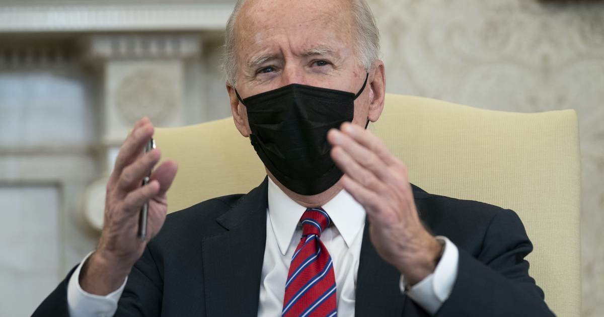 White House Reporter Eviscerates Biden for Avoiding the Press, Says He Erected 'Blue Wall' to Shield Him From Media - Vimarsana News