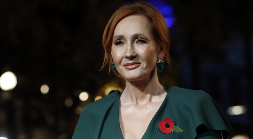 J.K. Rowling Has Perfect Response to Suggestion She 'Bend the Knee' in Gender Identity Debate