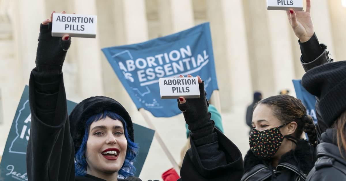 Morning Consult: The much-anticipated Roe-pocalypse might underwhelm Dems - Vimarsana News