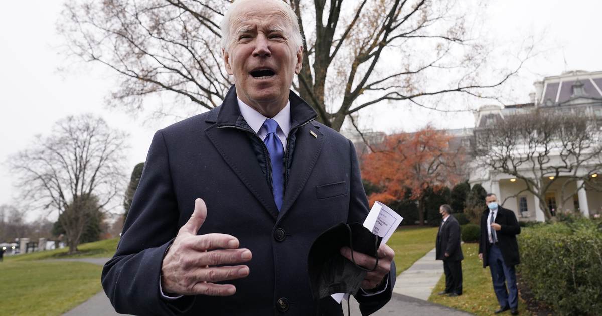 Biden retreats, will shield some Trump January 6 documents - Vimarsana News