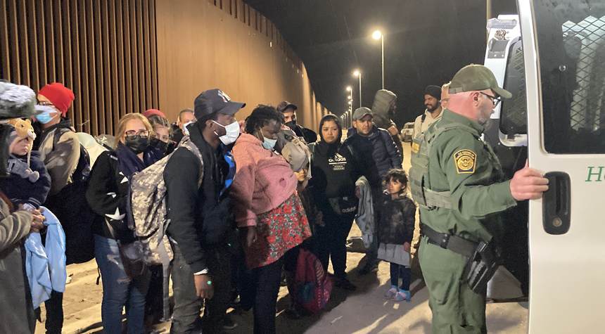 Border Patrol Has Already Picked up 1 Million Illegals in 2022 — the Question Is, What Now?