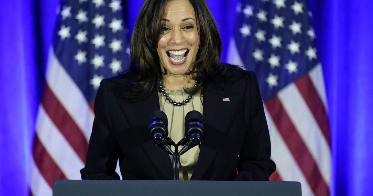 Kamala Harris' Answer on Who's to Blame for COVID-19 Is as Cynical as It Is Wrong - Vimarsana News