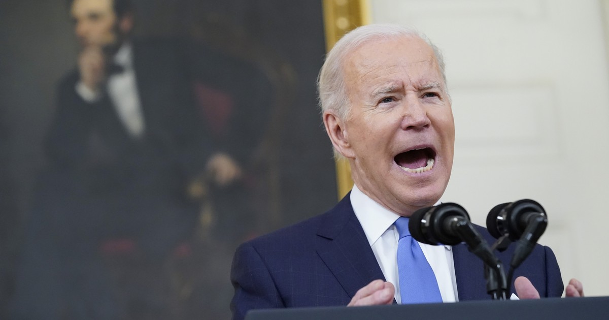 Biden Can't Even Remember the Name of His Infrastructure Czar - Vimarsana News