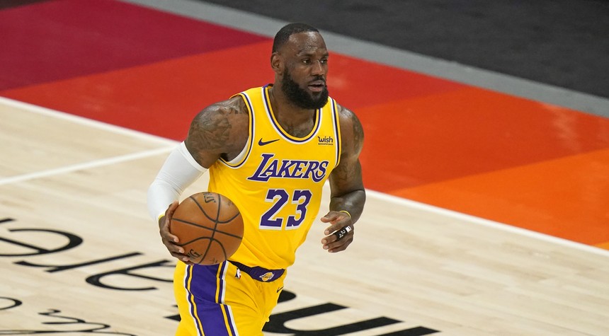 LeBron James Plays Fast and Loose With the NBA’s COVID Protocol Rules