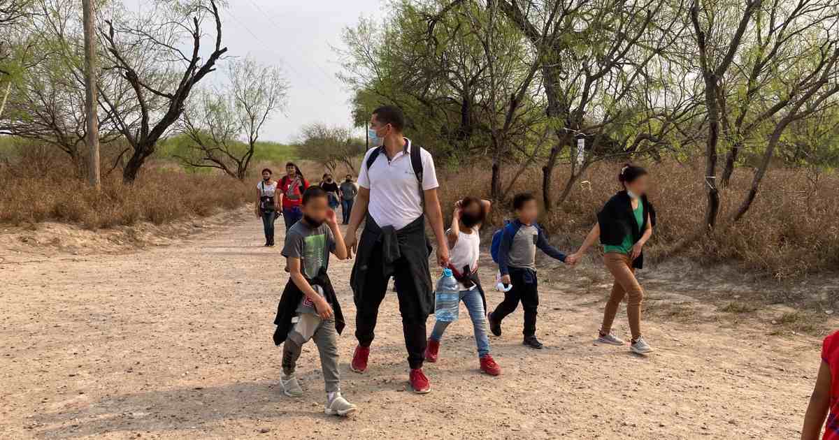 Biden Border Crisis Numbers Explode - Worst in 21 Years and They're Still Increasing - Vimarsana News