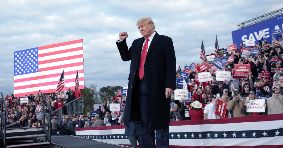 Donald Trump Brings the Fire to Pennsylvania Rally Friday - Vimarsana News
