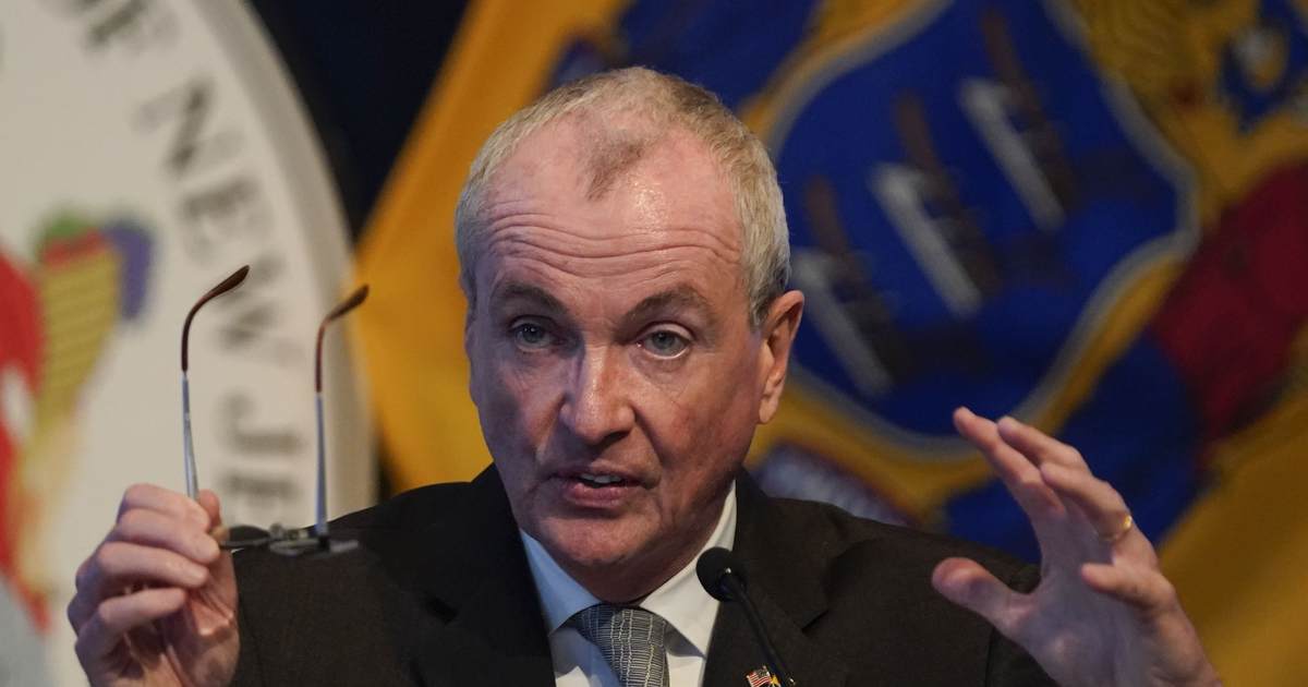 Murphy launches renewed assault on Second Amendment - Vimarsana News