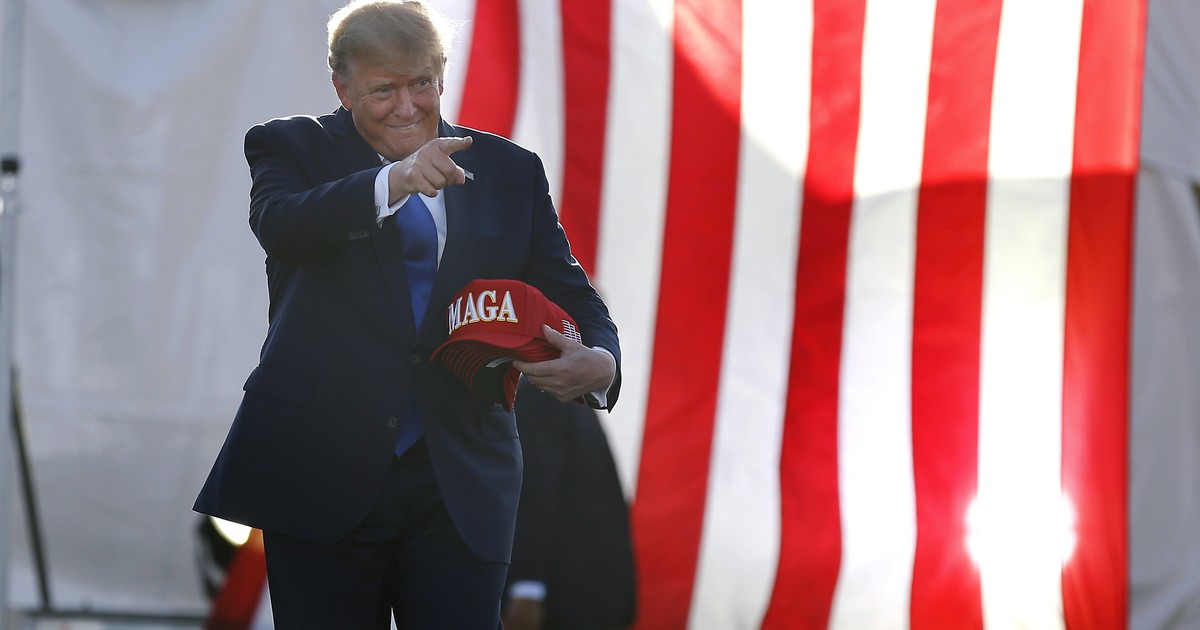 Liberal Rag Gets Burned When It Spreads False Story About Trump Rally in Wyoming - Vimarsana News