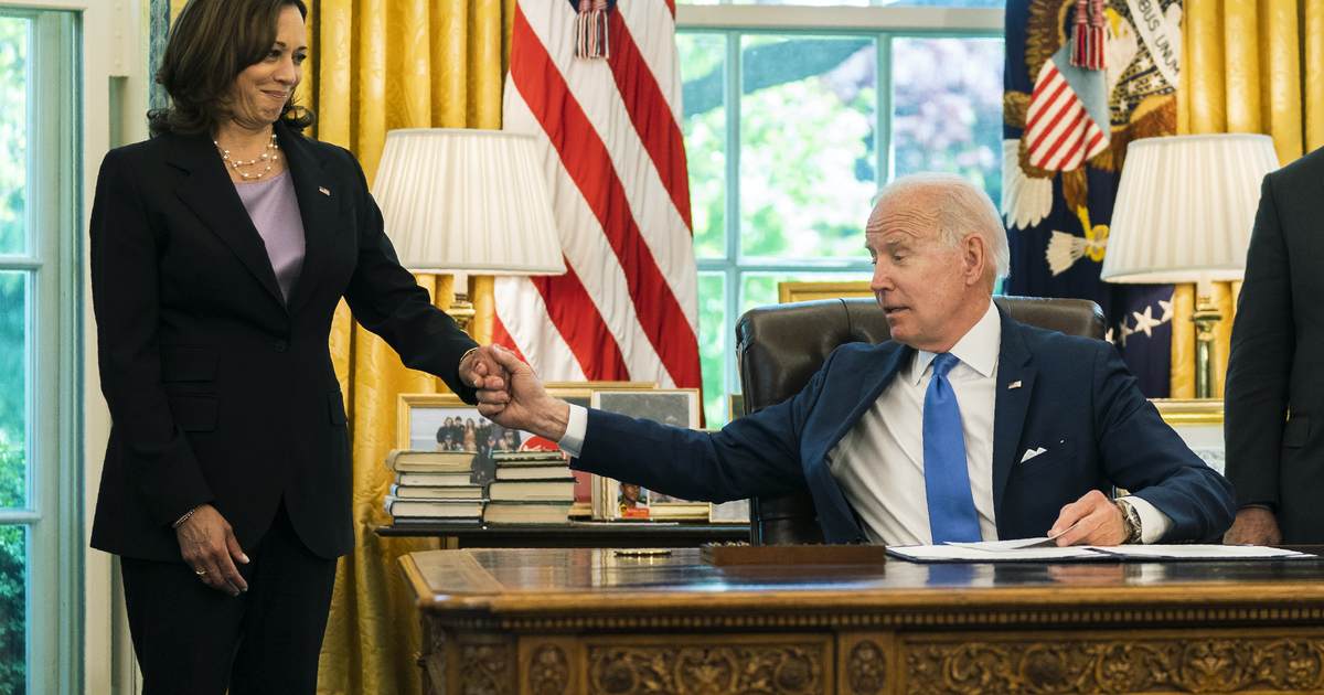Kamala jumps on the bandwagon as she blames Republicans for the Biden border crisis - Vimarsana News