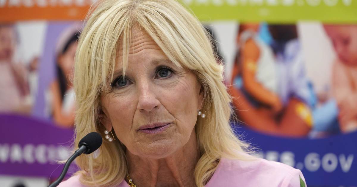 Democrats turn to Biden on the campaign trail ... no, not that Biden - Vimarsana News