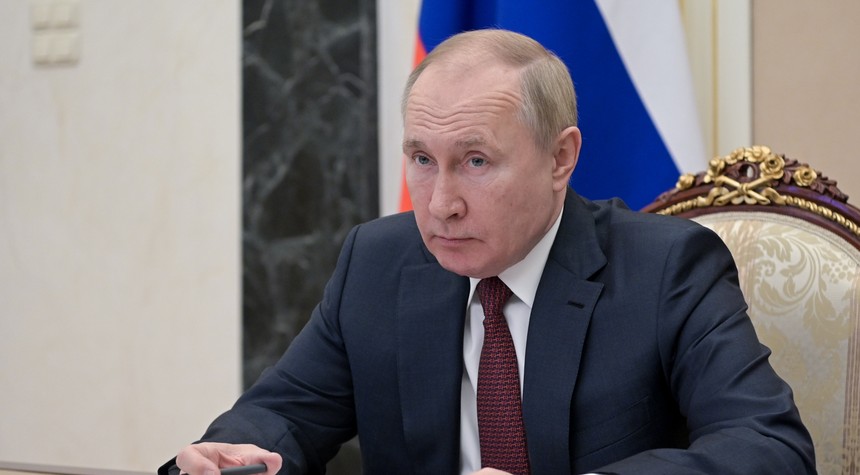 U.S. official: We have information that Putin feels misled by his deputies about the war