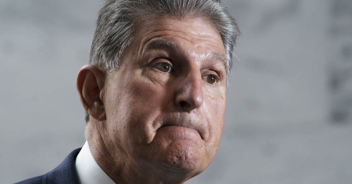 Joe Manchin Says He Will Block All Biden EPA Nominees – PJ Media - Vimarsana News